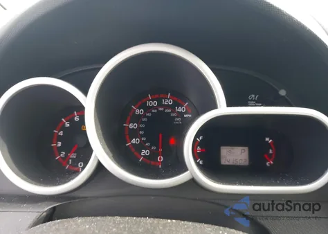 2009 Toyota Matrix S z USA, uszkodzony, nr VIN 2T1KE40E89C021422